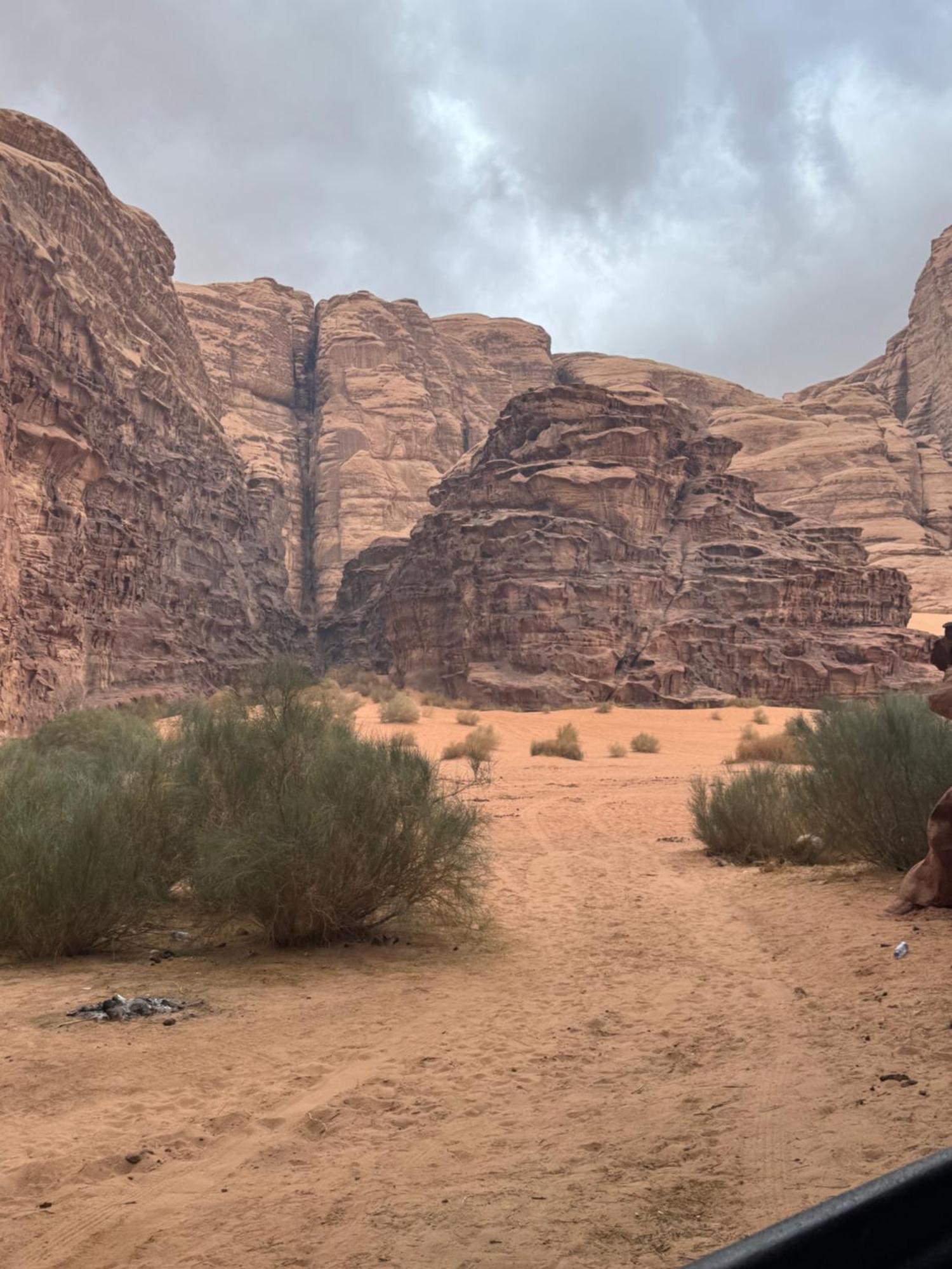 Nara Wadi Rum Camp Buitenkant foto